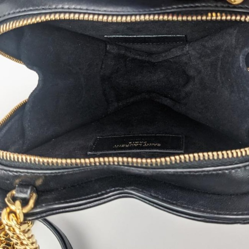 SOLD Saint Laurent Black Love Heart Crossbody Bag - Picture 3 of 5